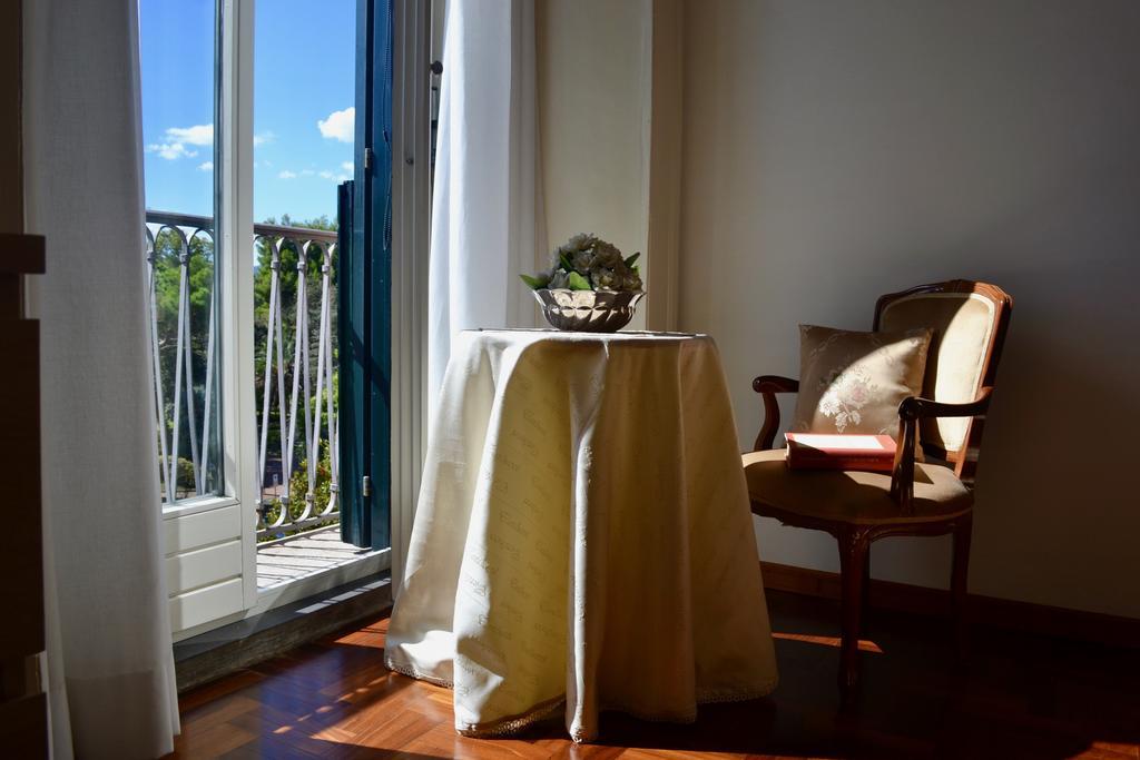 La Maison Du Paradis ซาแลร์โน ภายนอก รูปภาพ